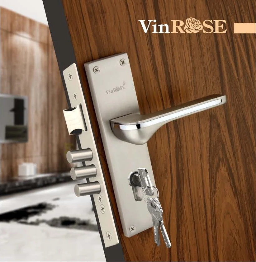 VinRose mortice door handle with lock set on a wooden door