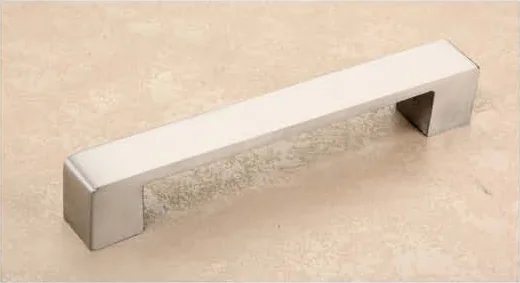 Radiant ss pull handles by VinRose